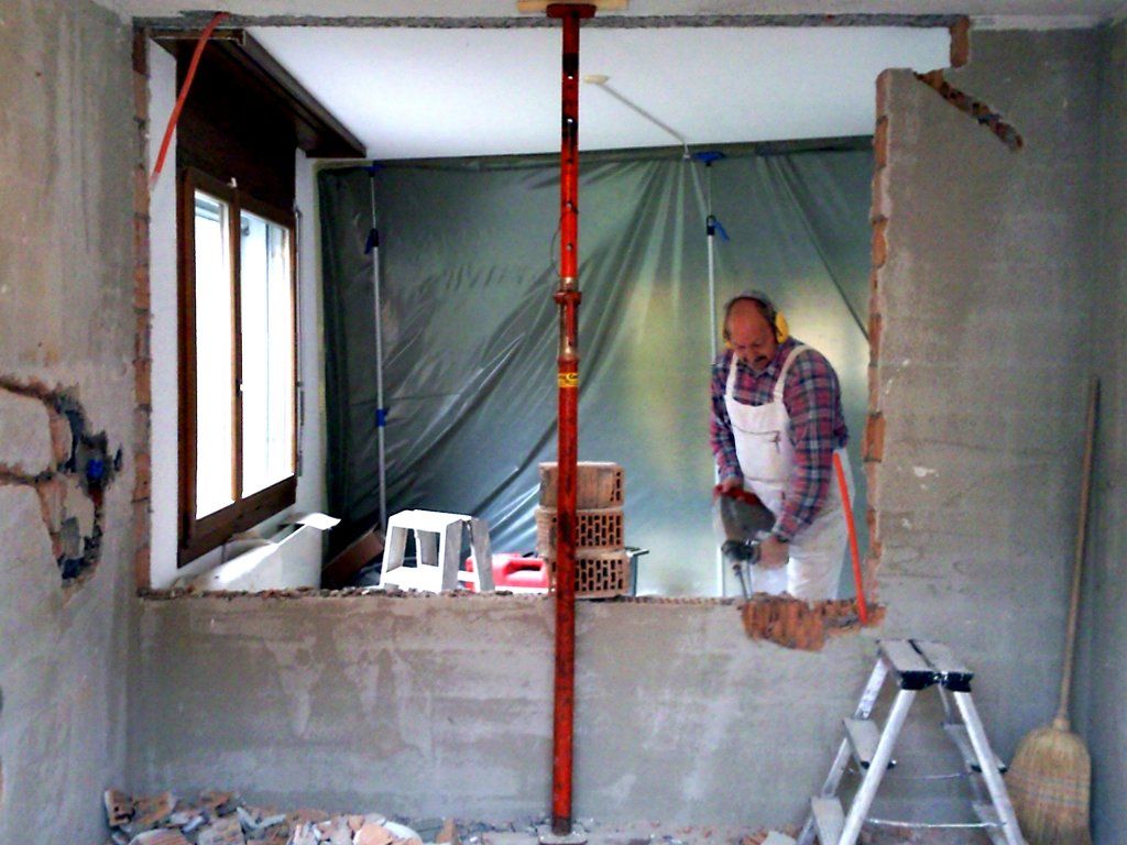 Battaglia - Bauservice