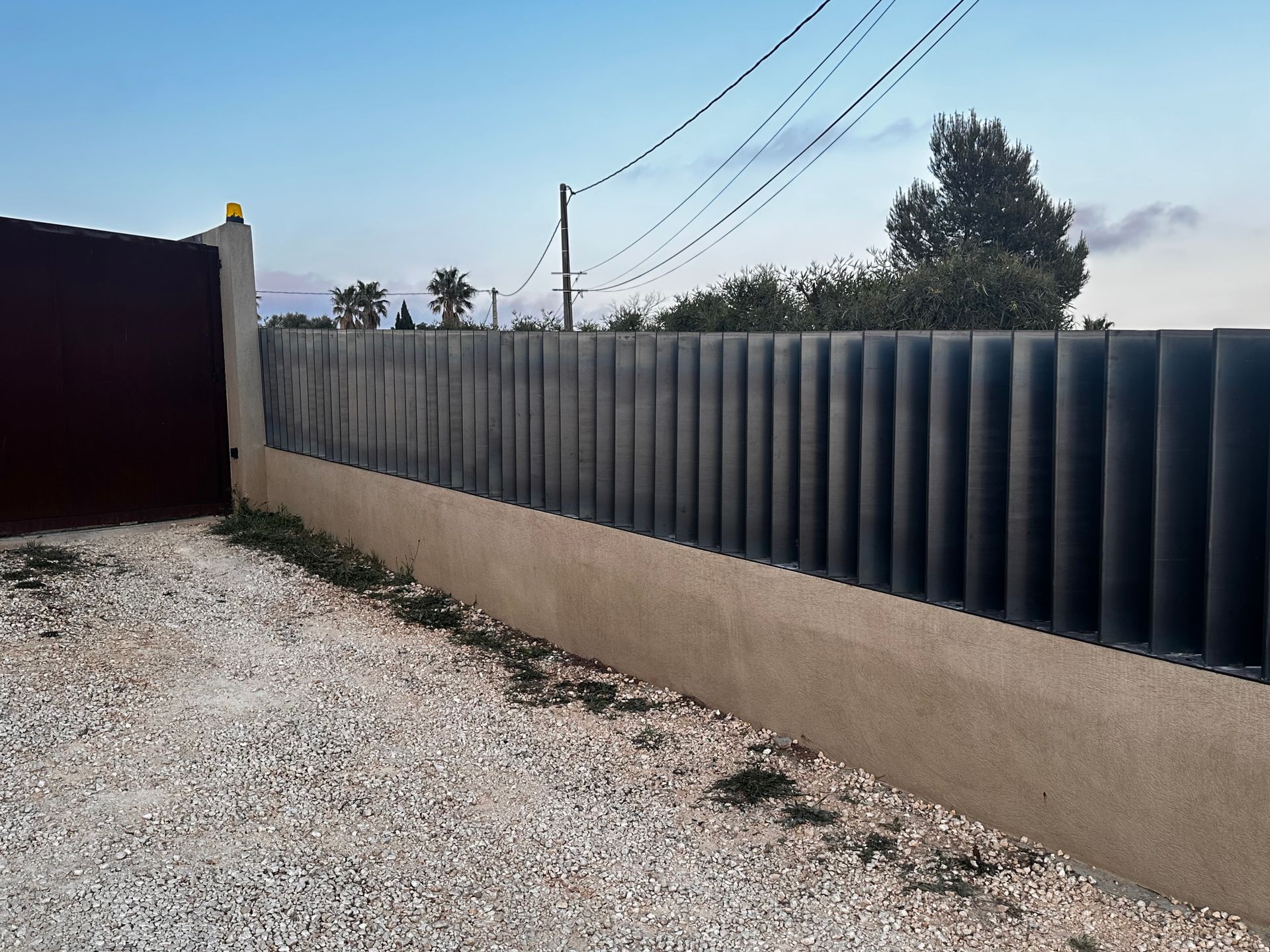 Clôture opaque intérieure