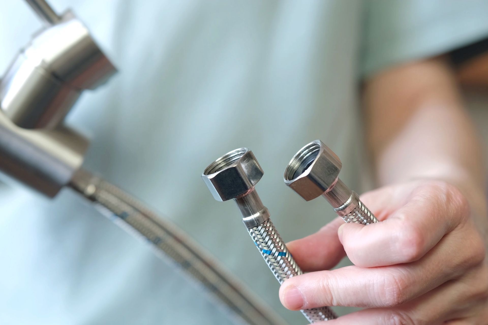 Remplacement de tuyaux pour un robinet