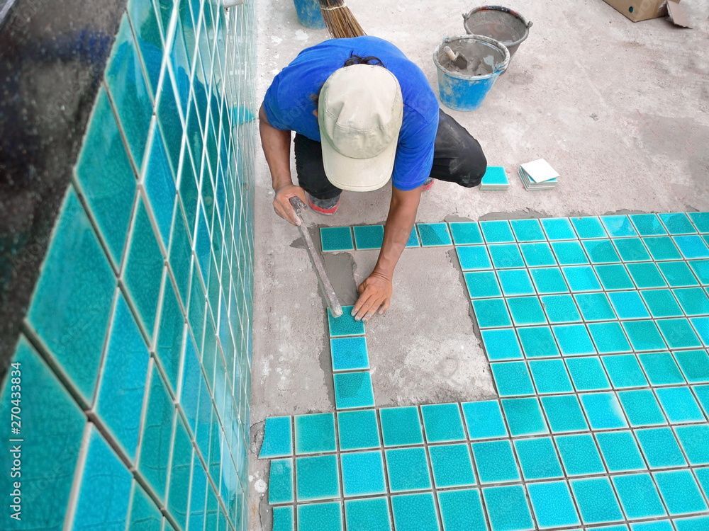 Fornitura accessori e piastrelle piscine-Tecnicpool