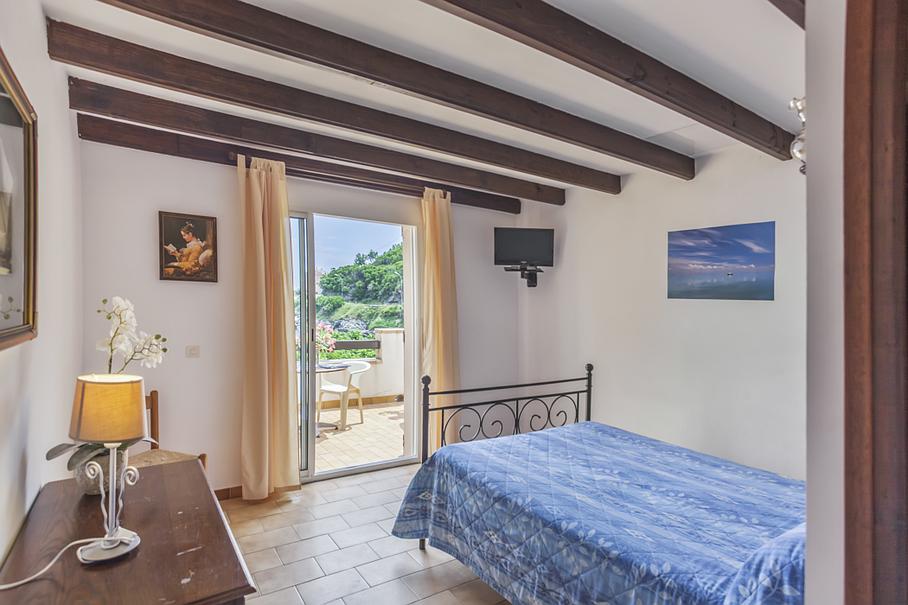Chambre avec vue en Corse