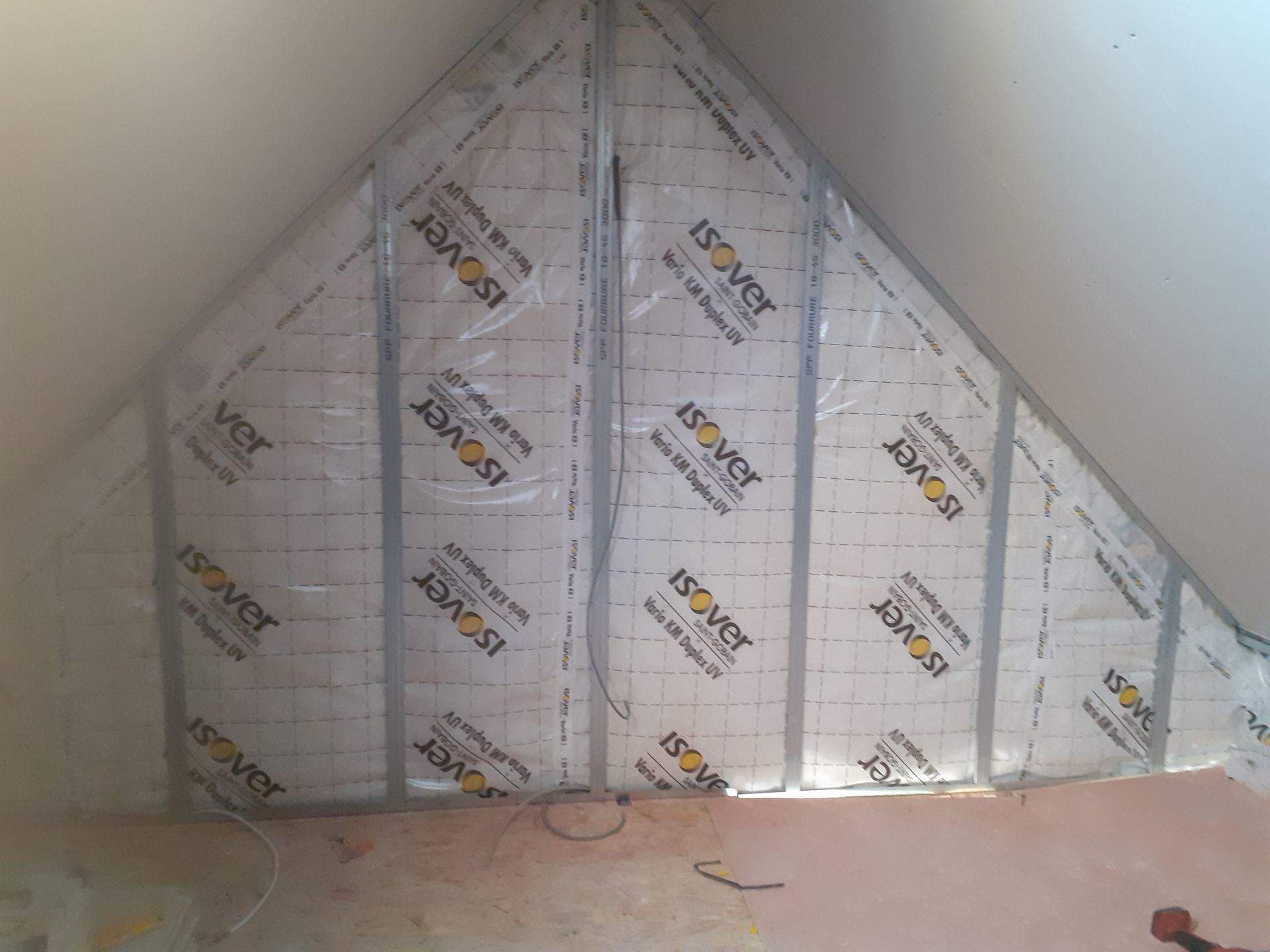 Phase de préparation de la sous-couche d'isolation de rampants 4