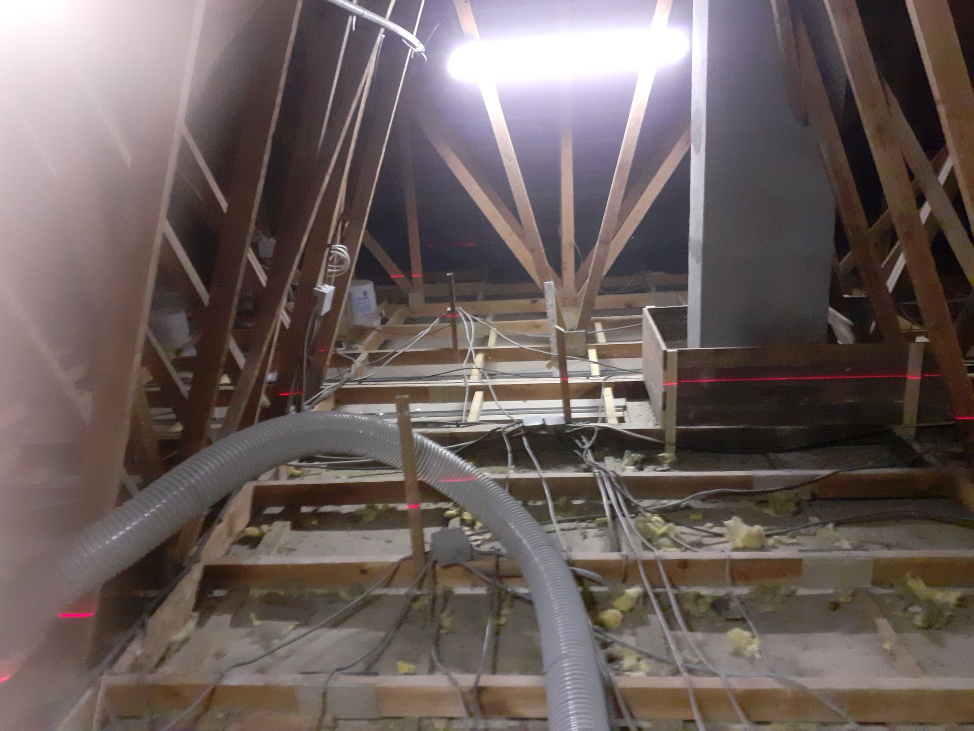 Combles avant isolation par soufflage 5