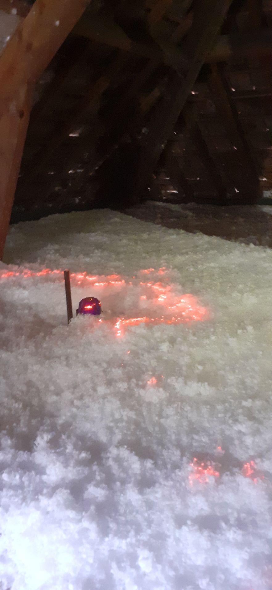 Mesure pour la couche d'isolation par soufflage dans les combles 3