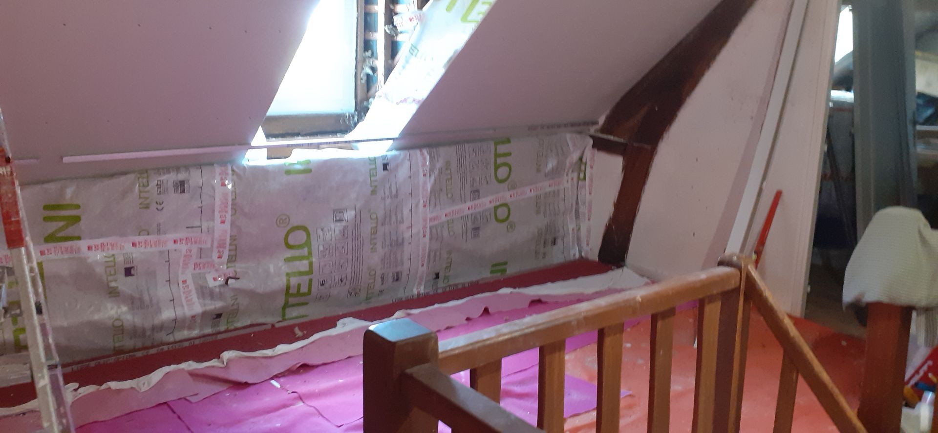 Rampants et fenêtre avec sous-couche de protection 3