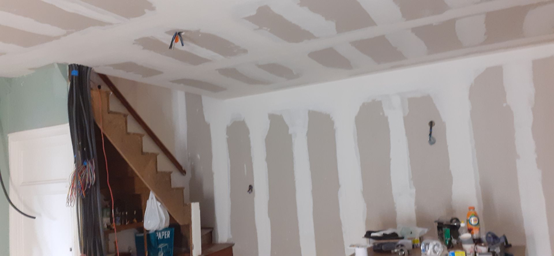 Isolation des murs avec pose de plaques de plâtre 13