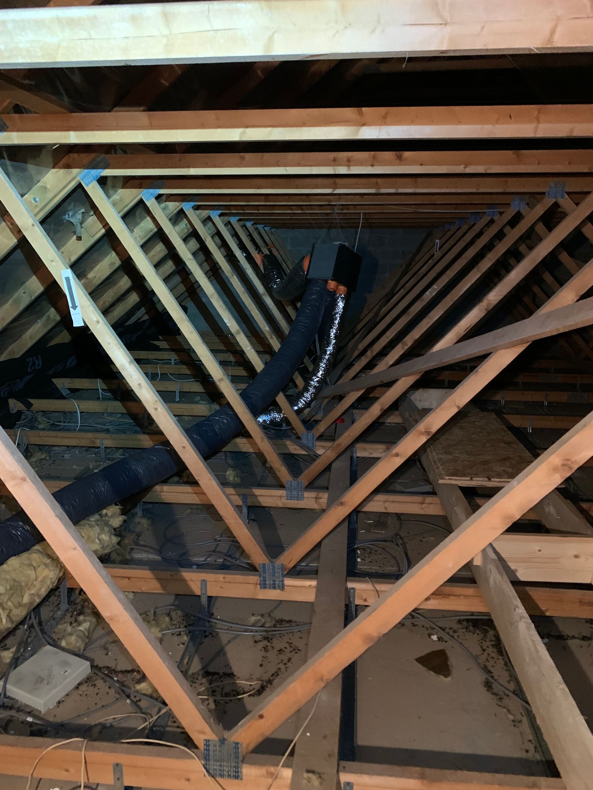 Combles avant isolation par soufflage 1