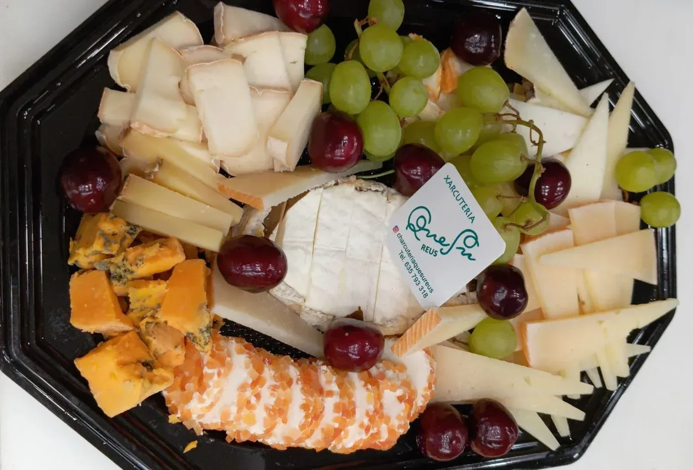 Tienda de embutidos locales en Reus