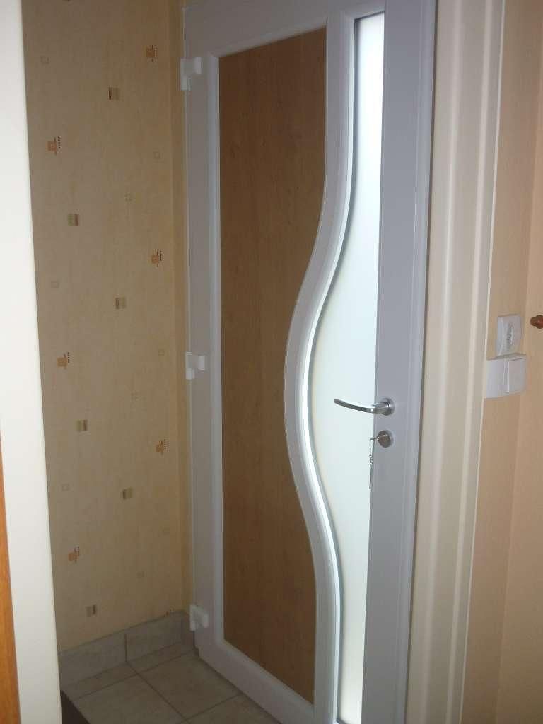 Porte d'entrée avec effet vague