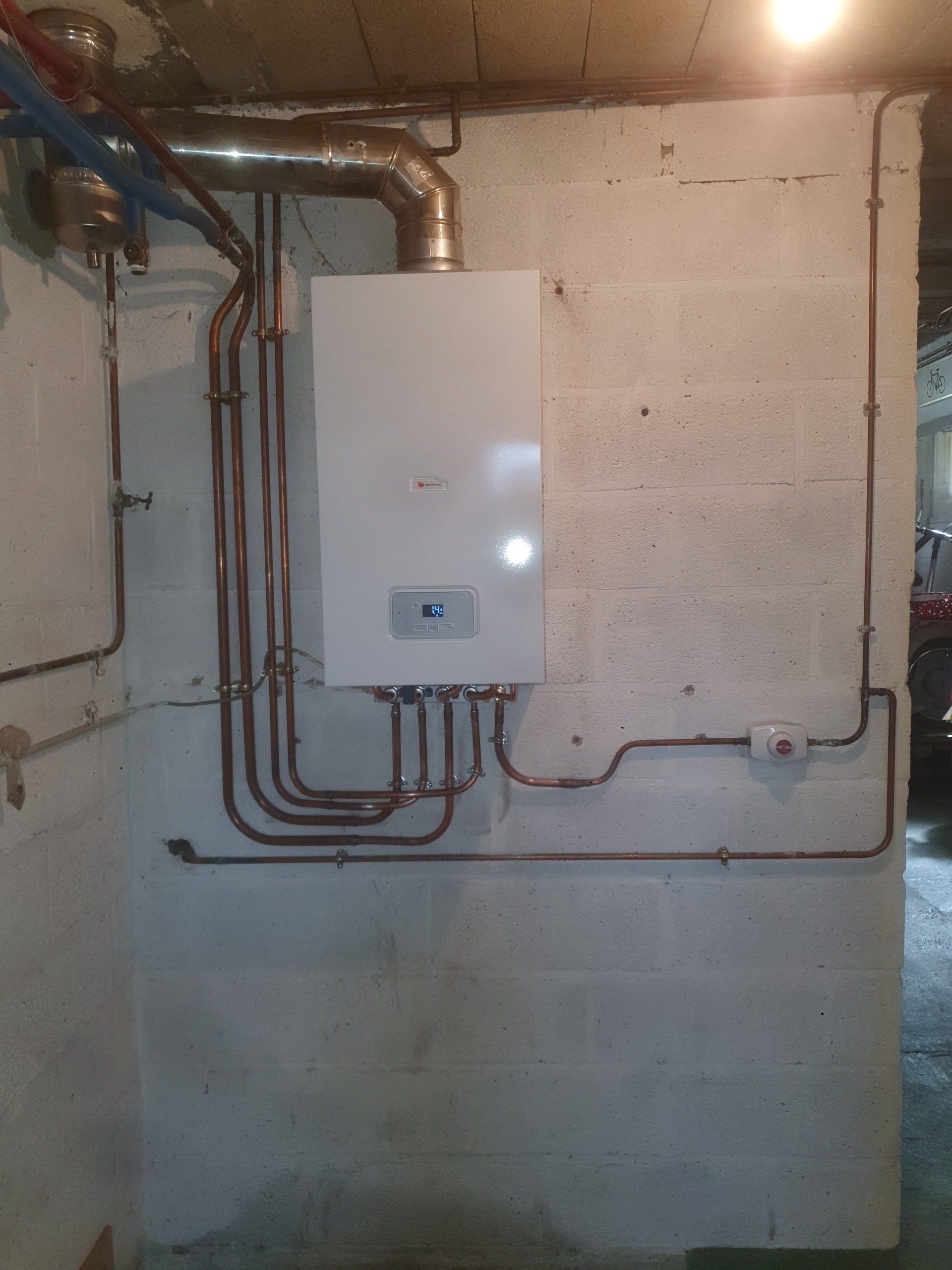 Maintenance de chaudière au gaz