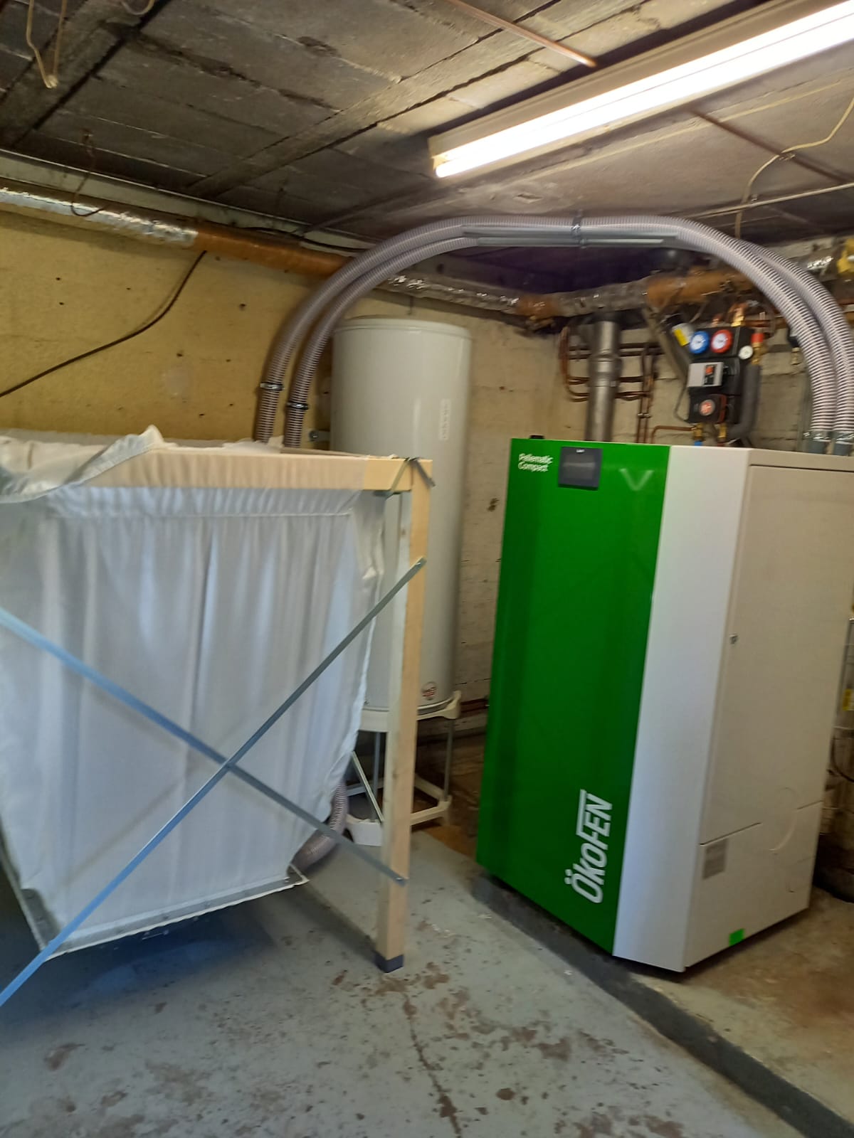 Pose de chaudière à granulés