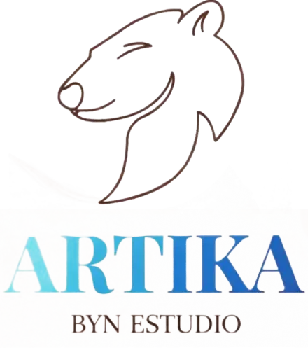 Dibujo lineal de la cabeza de un oso sobre la palabra "ARTIKA" en degradado azul, "BYN ESTUDIO" debajo.