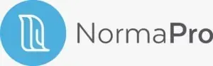 Un círculo azul con la palabra normapro en él.