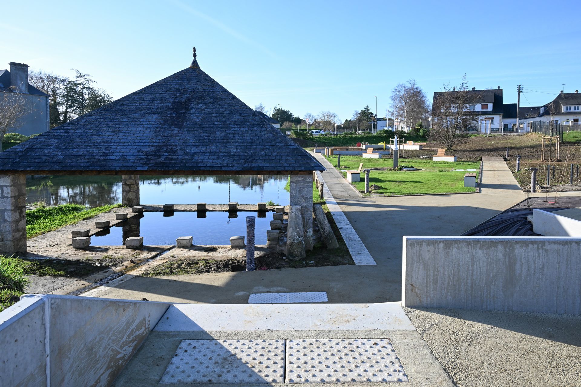 Lavoir dans un parc à Sainte-Mère-Église