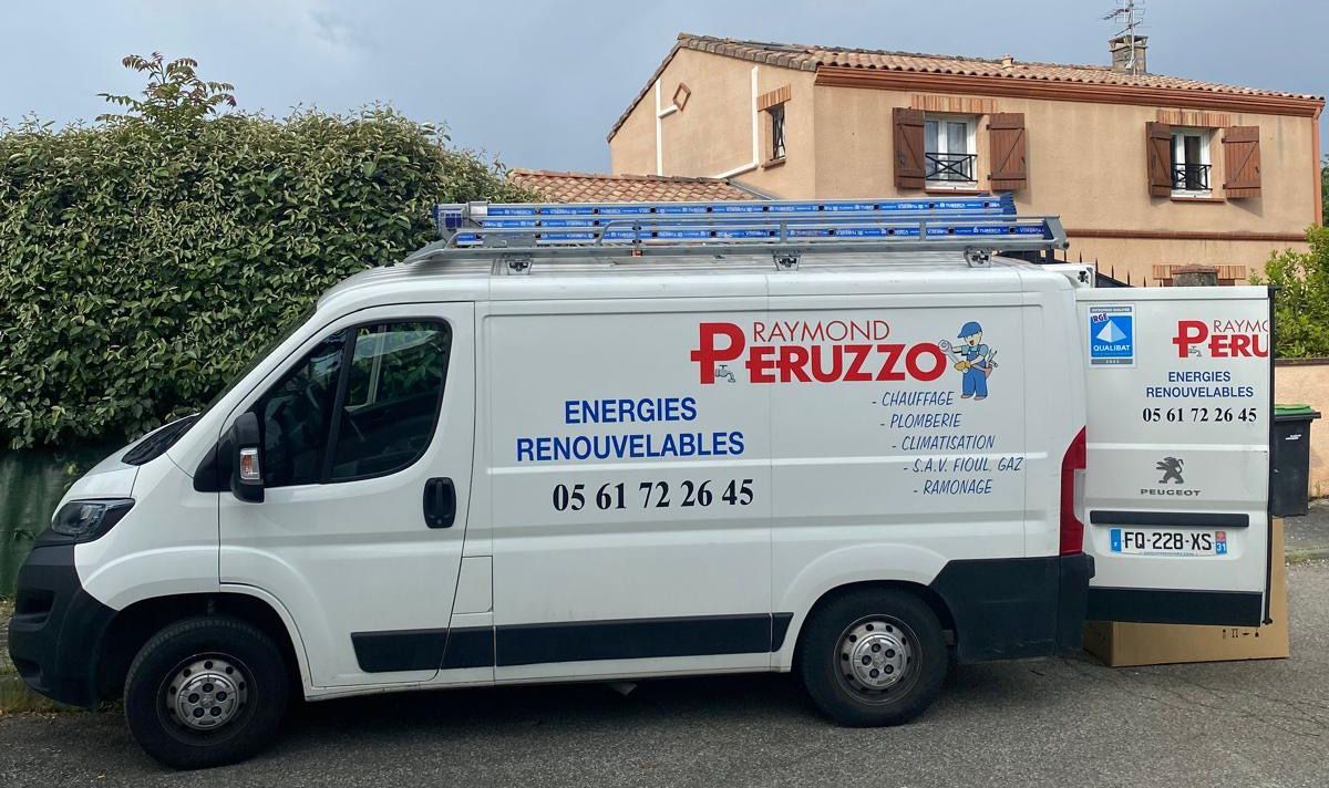 Véhicule de l'entreprise Peruzzo Raymond