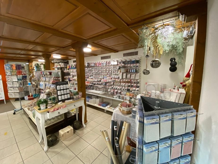 Bastelladen DIY Basteln Deko Material Holz Papier Küssnacht