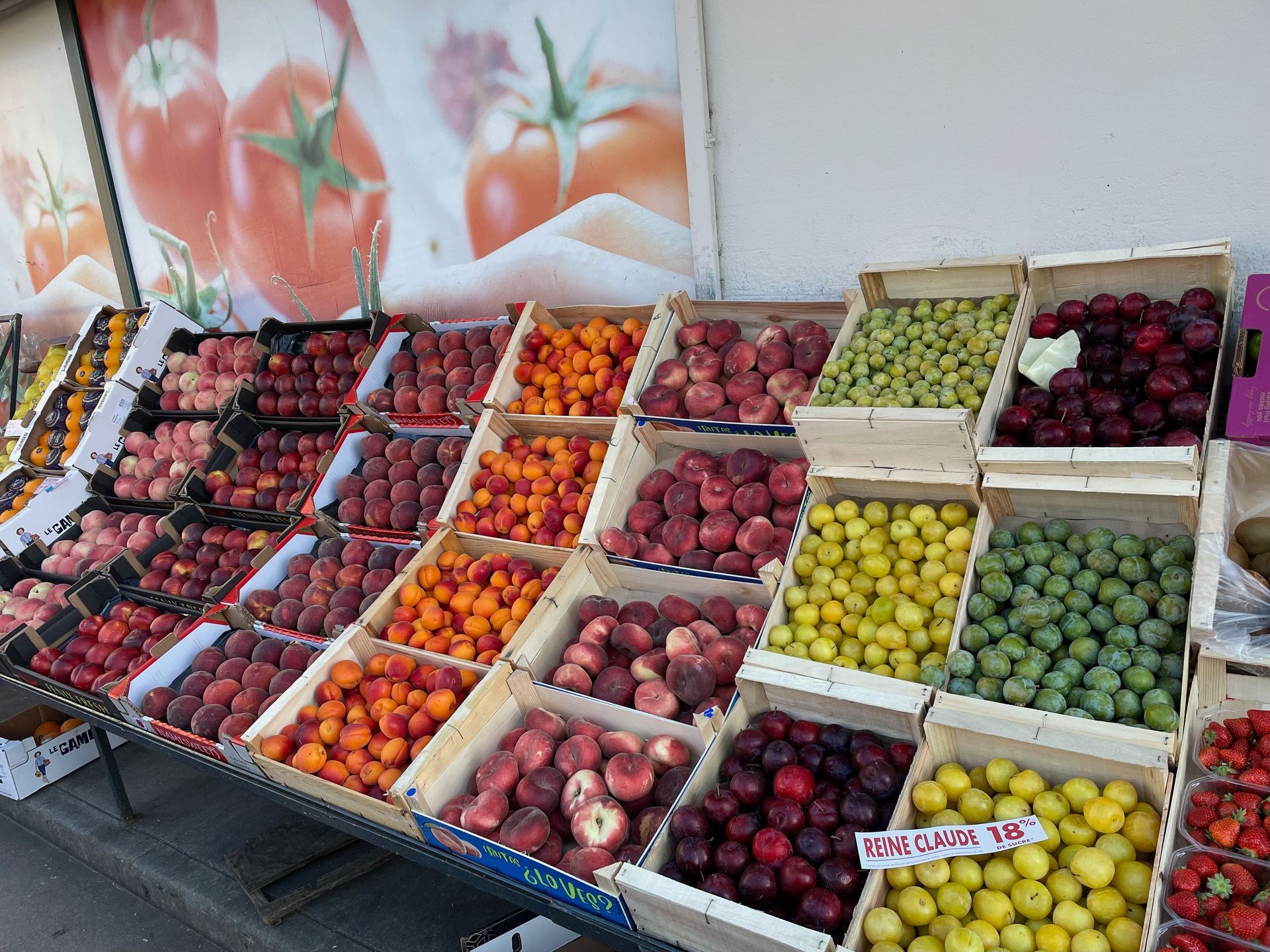Fruits en vente dans la supérette