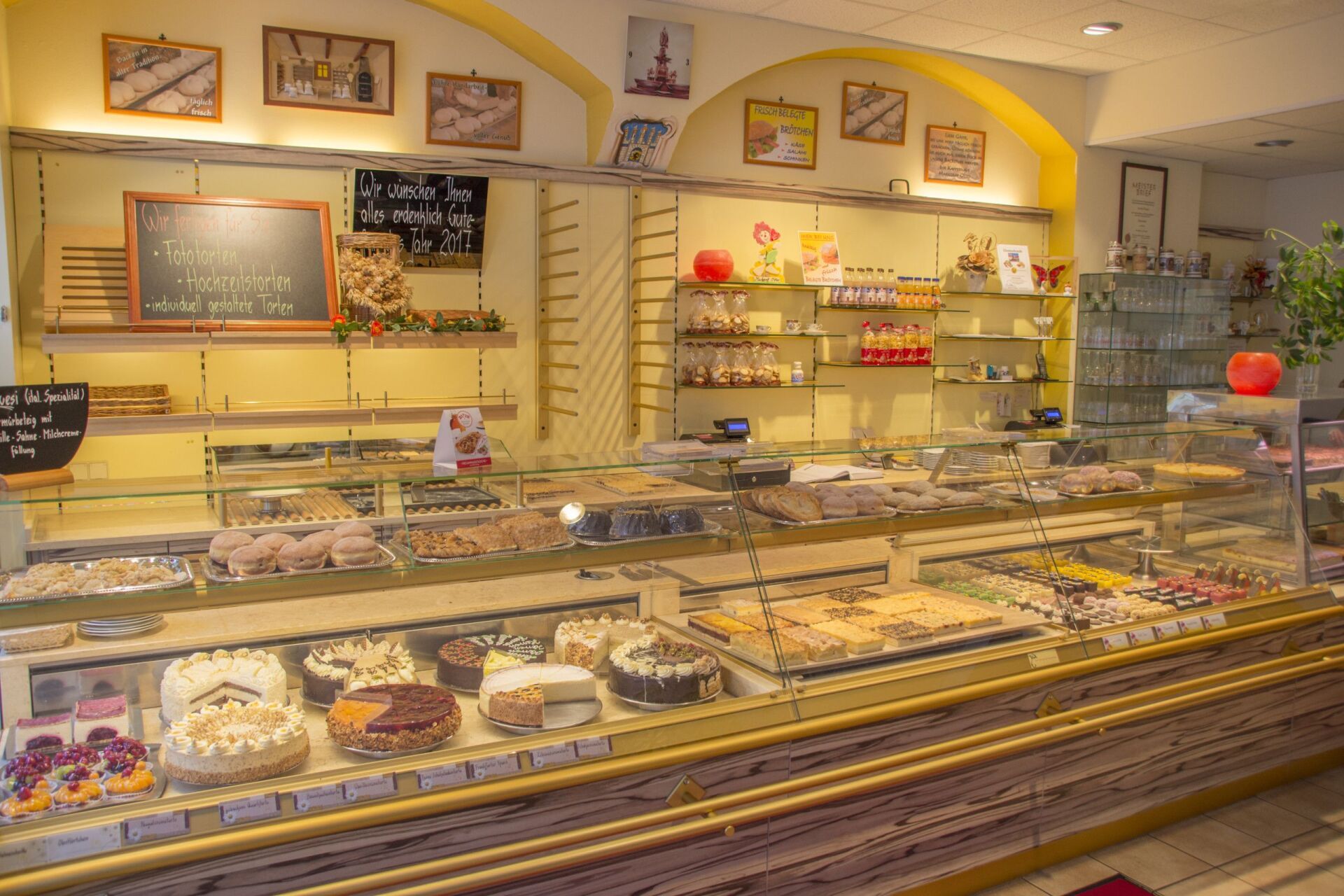 Unsere Theke – Konditorei & Caféhaus „Markgraf Otto“