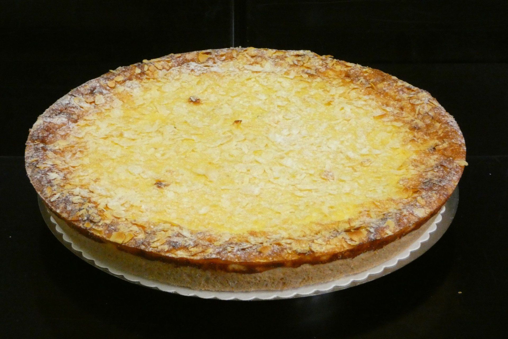 Runde Hefeteigkuchen nach Wahl – Konditorei & Caféhaus „Markgraf Otto“