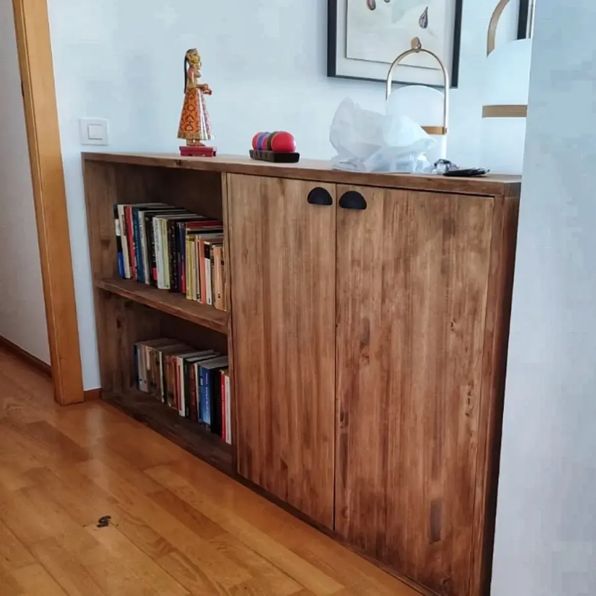 Mueble auxiliar de madera
