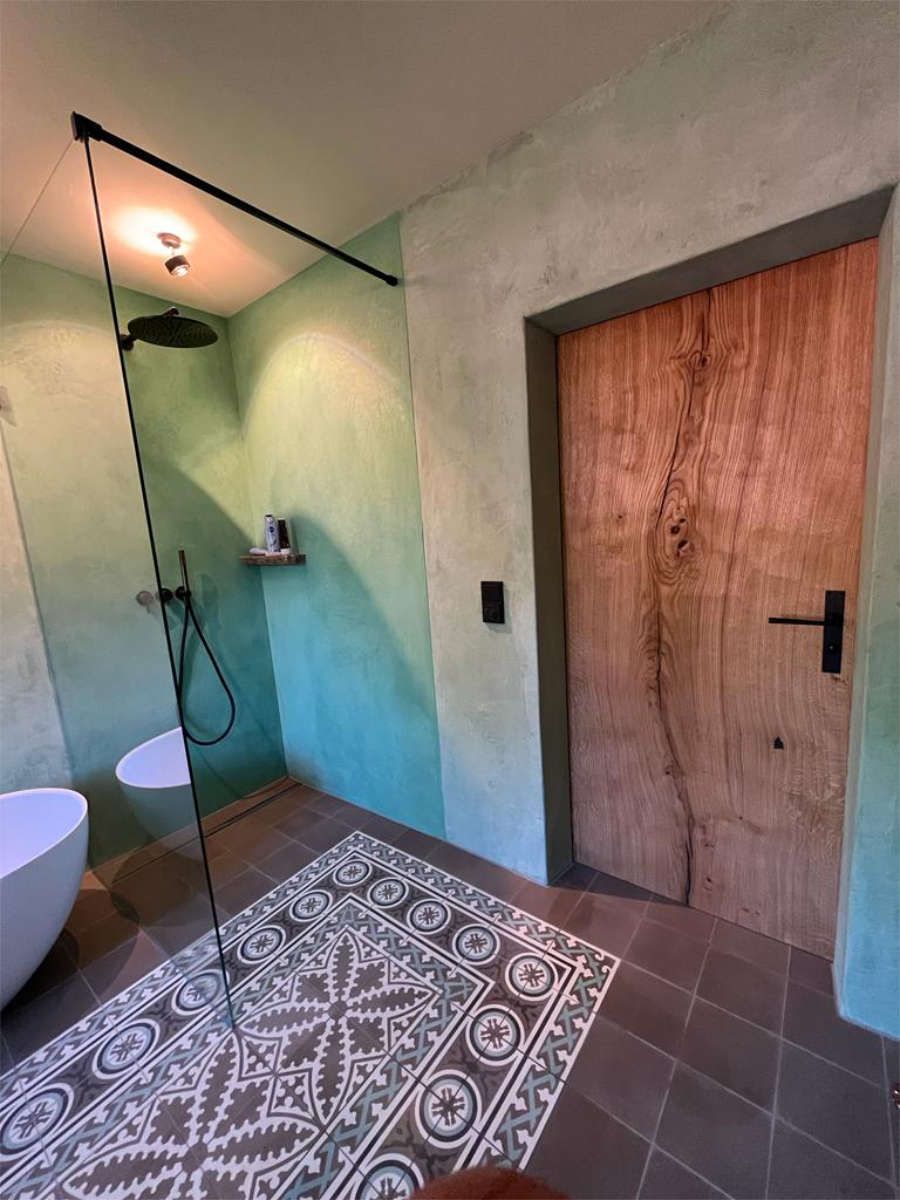 Duschkabine verspiegelt