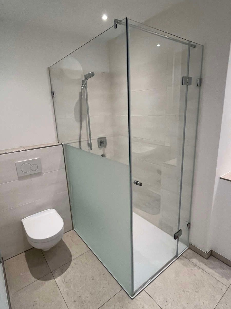 Duschkabine mattiert