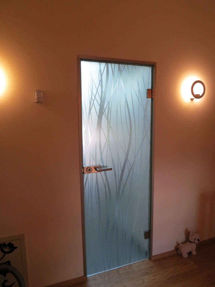 Glastür Teilmattiert