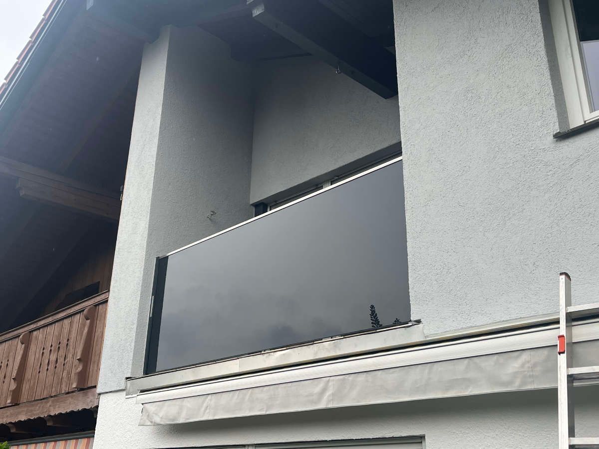 Balkongeländer aus Glas