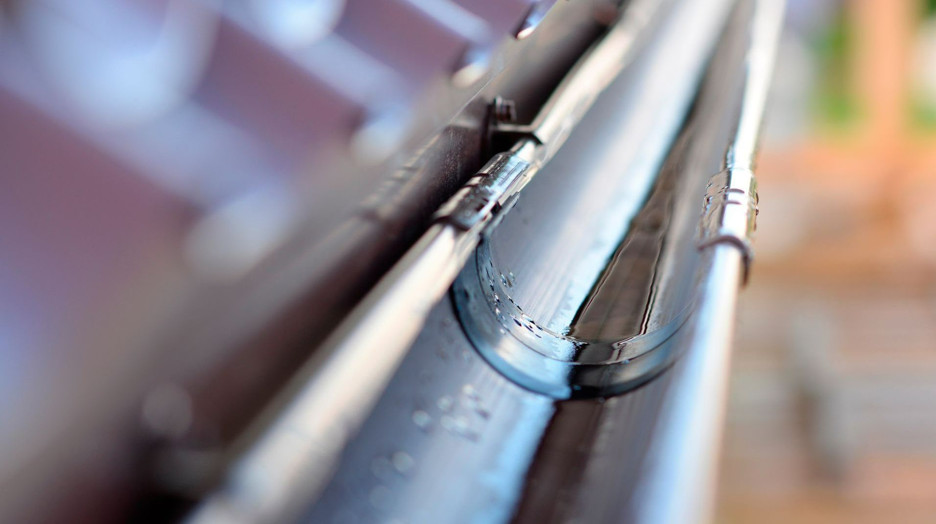 Gouttière en métal