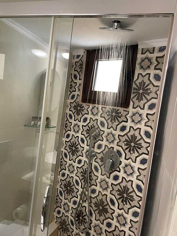 Διαμέρισμα 5 ατόμων θέα αυλή -  Ενοικιαζόμενα Δωμάτια MARIANTHI - ANTHOULA HOUSE