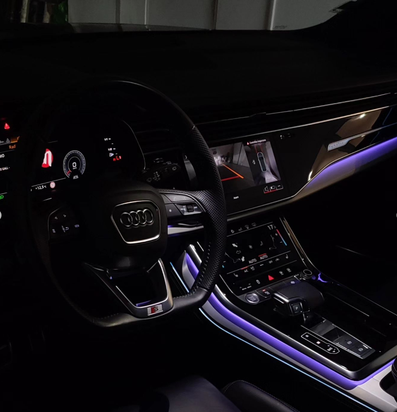 Un intérieur de voiture