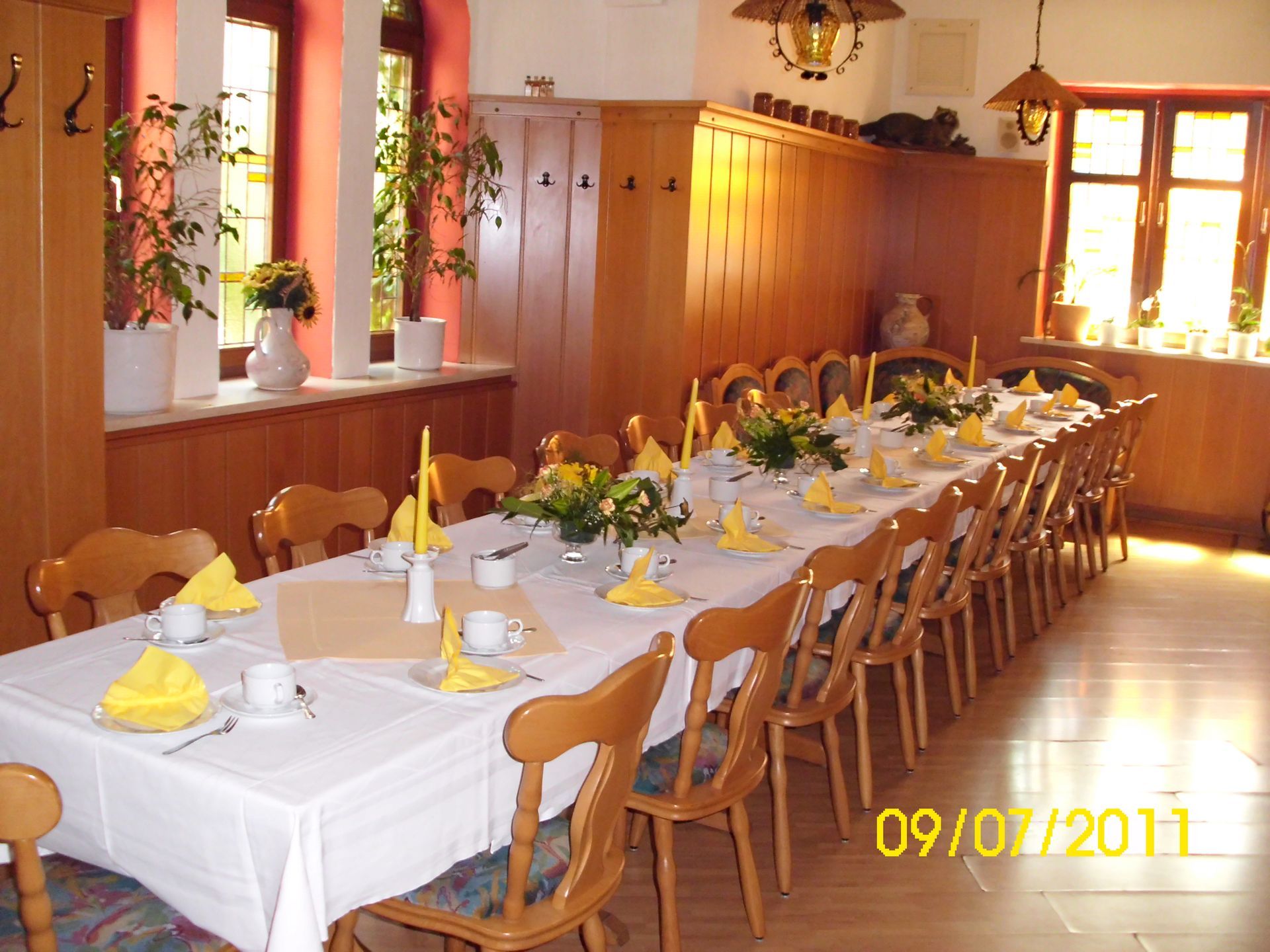 Hotel Deutsches Haus, Platzhalter