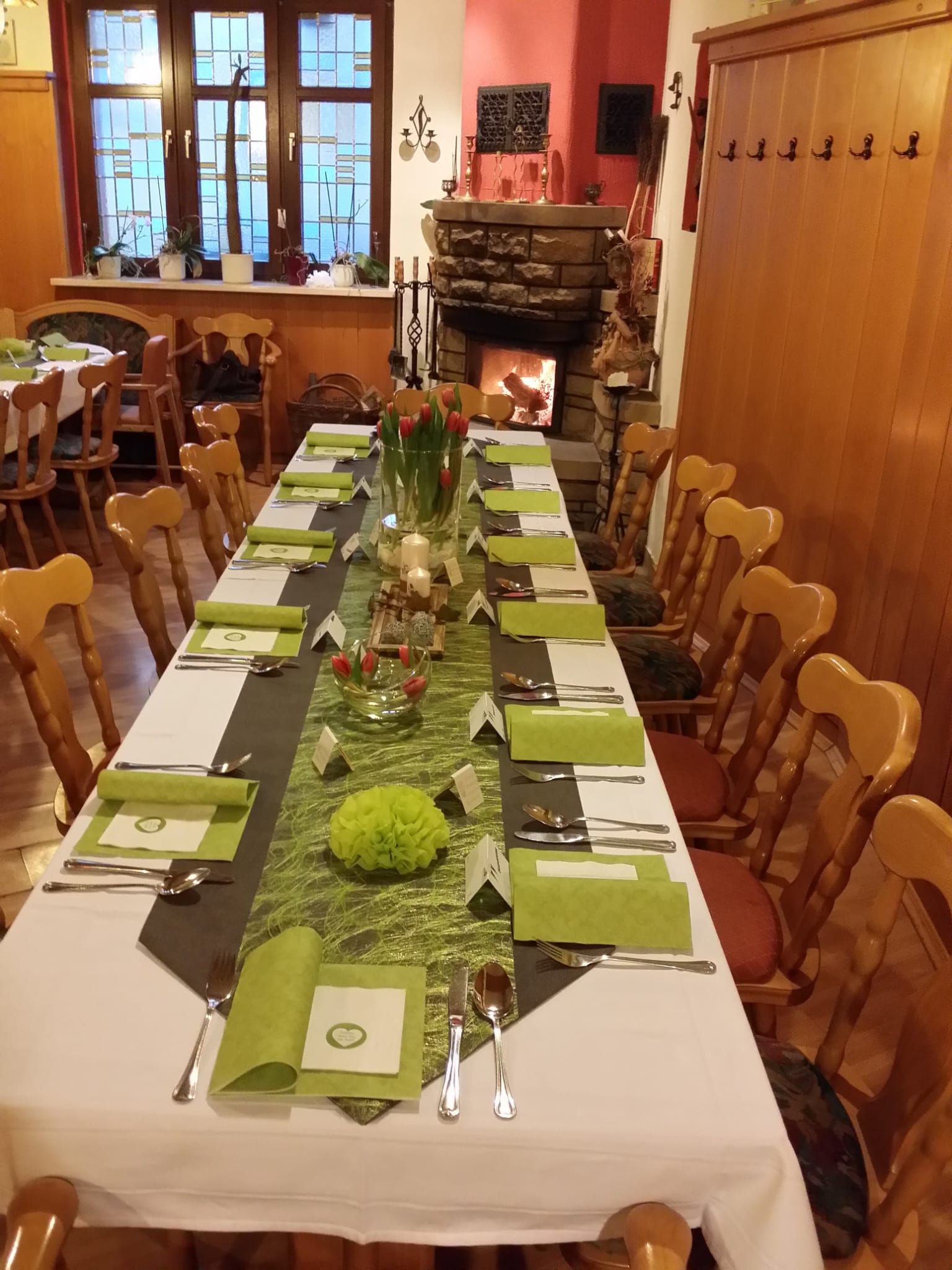 Hotel Deutsches Haus, Platzhalter