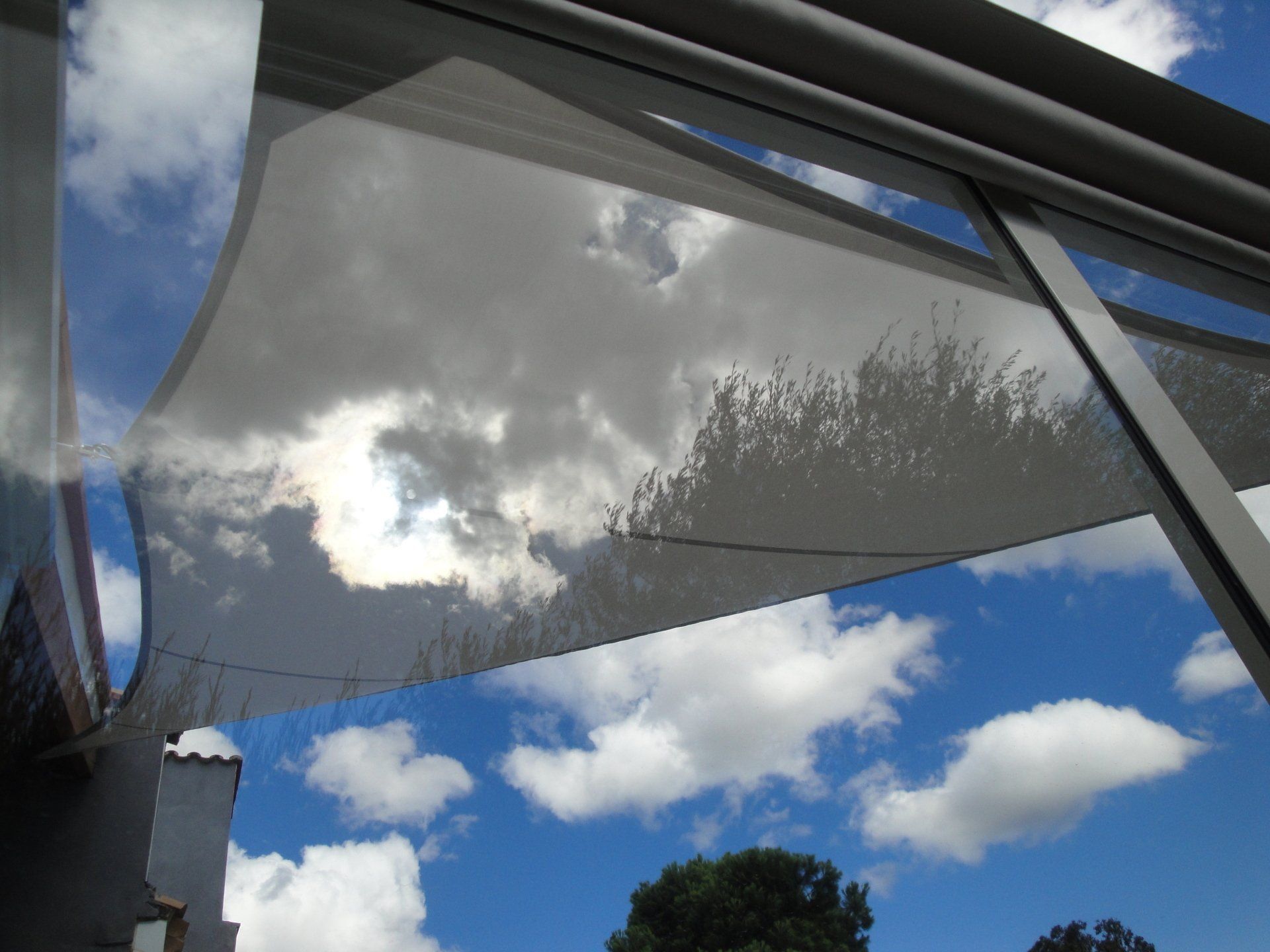 Pose de Toile d'Ombrage Alu Canet