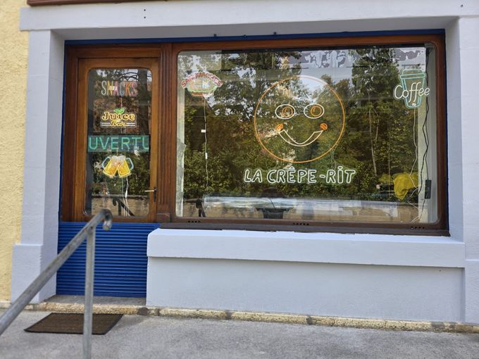 Une crêperie au Buffet de la gare à St-Croix, La Crêpe-Rit vous accueille du lundi au dimanche.