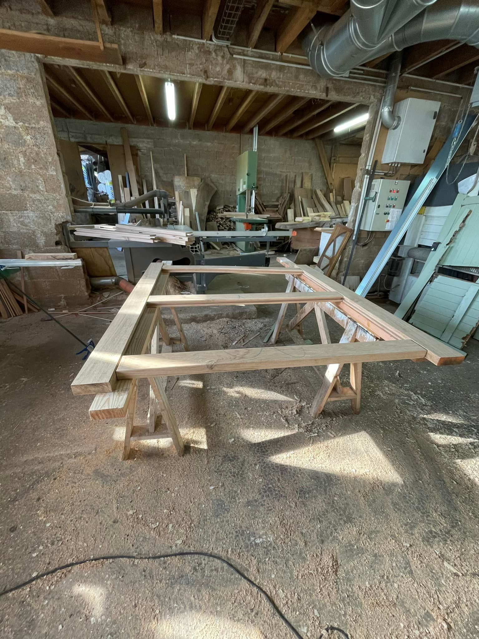L'atelier de menuiserie de l'entreprise.