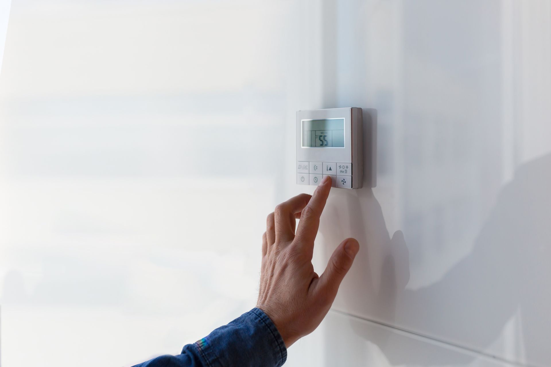 Thermostat mural