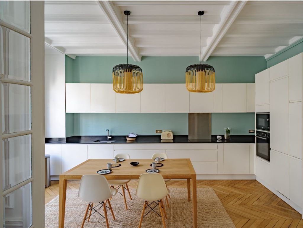 Cuisine créée par l'entreprise 64