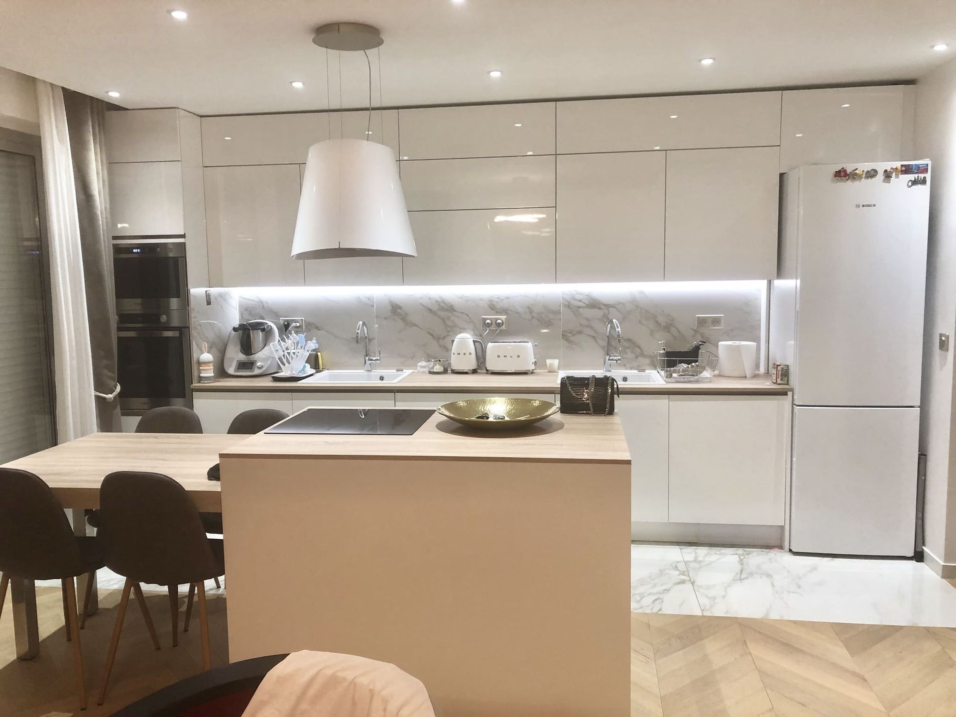 Cuisine créée par l'entreprise 39