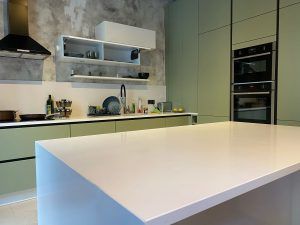 Cuisine créée par l'entreprise 13