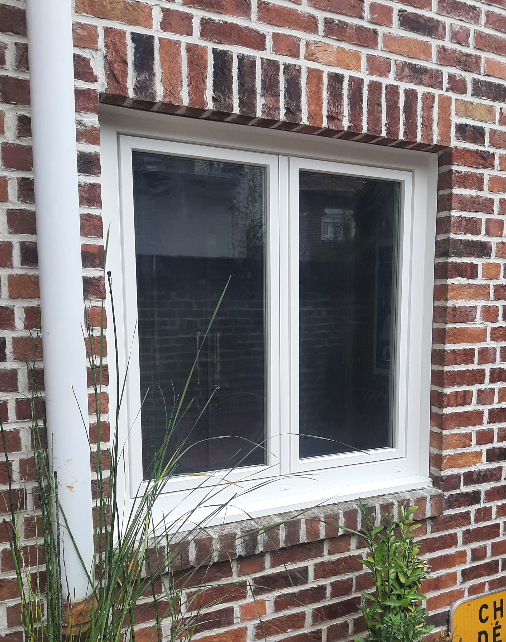 Fenêtre PVC double battant