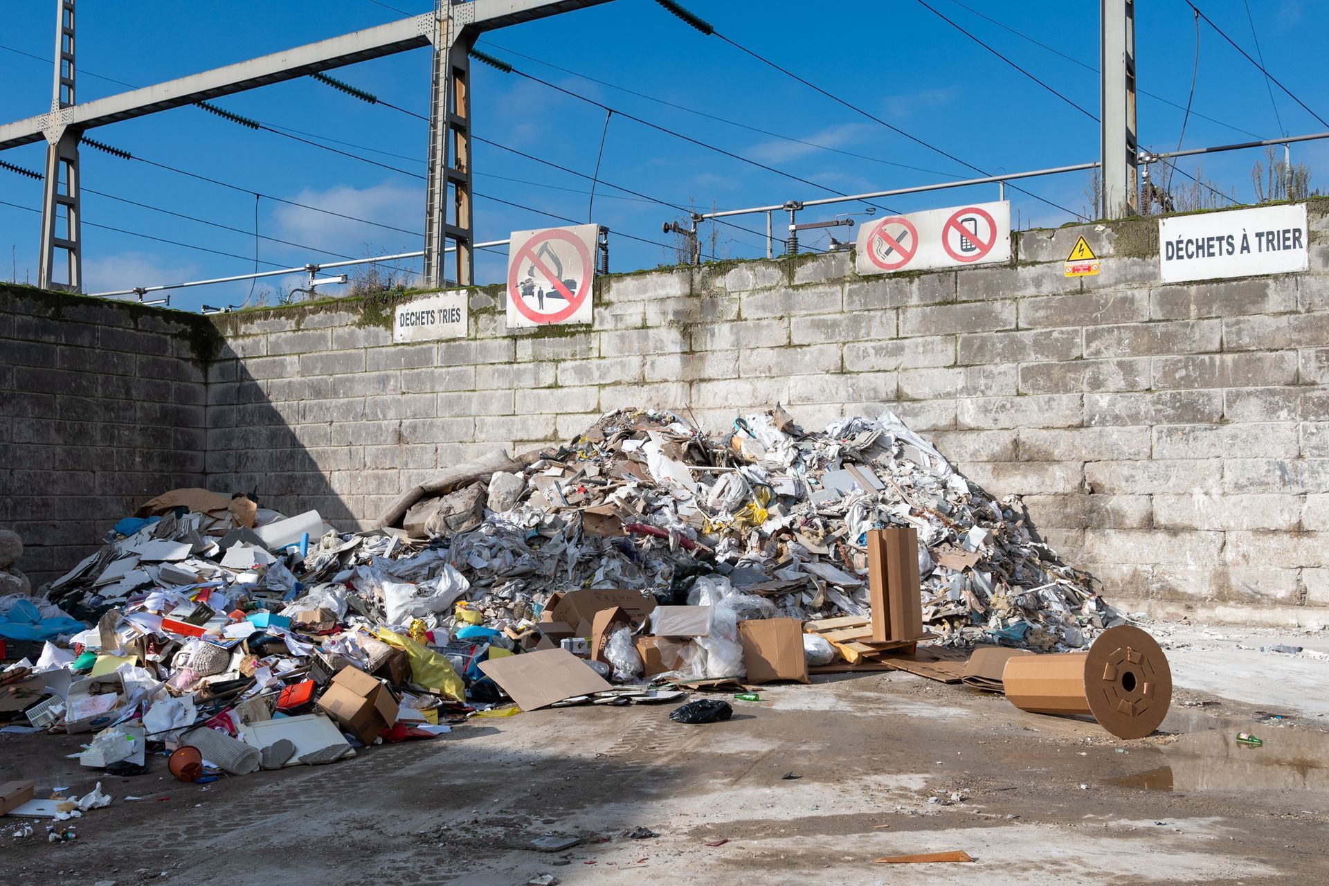 Tas de déchets