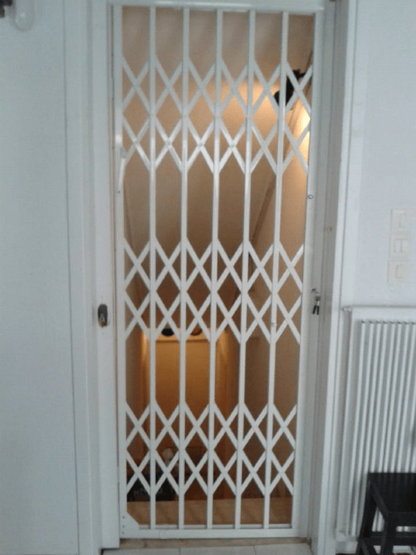 Πτυσσόμενα κάγκελα