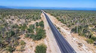 Scenic Pacific Coast Highway drive from Cabo to Todos Santos