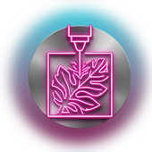 El contorno rosa neón de un cabezal de corte láser que graba el diseño de una hoja de monstera sobre un material cuadrado en un disco de metal cepillado.