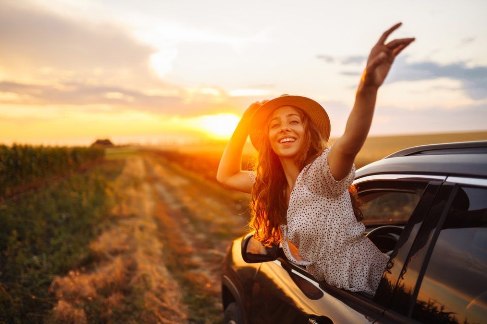 Bild Auto im Sonnenuntergang