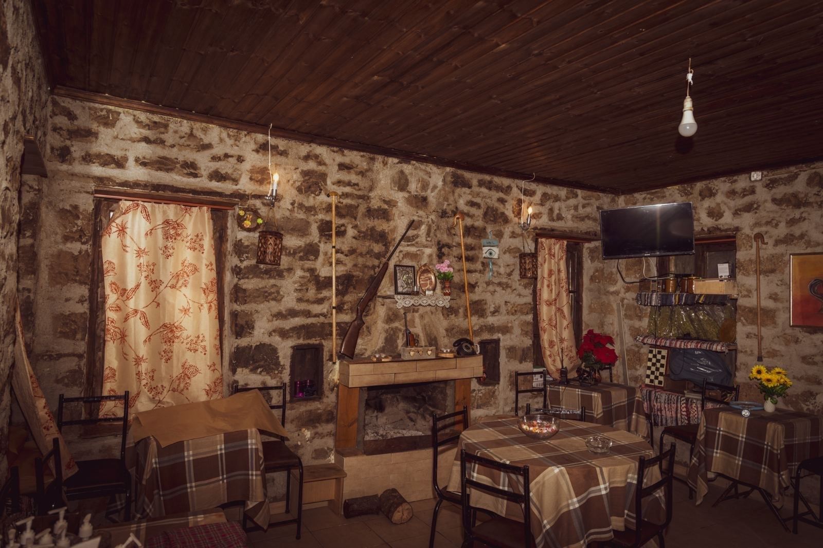 Δεντρόσπιτα στην Ελλάδα, Αγροτουρισμός Δένδρο Εξορμήσεις