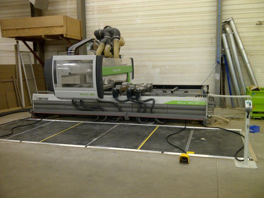 Centre d'usinage vert Rover B4