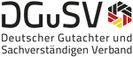 Logo des Vereins DGuSV. Das Logo enthält die Buchstaben „DGuSV“ und ein Sechseck in den Farben der deutschen Flagge.