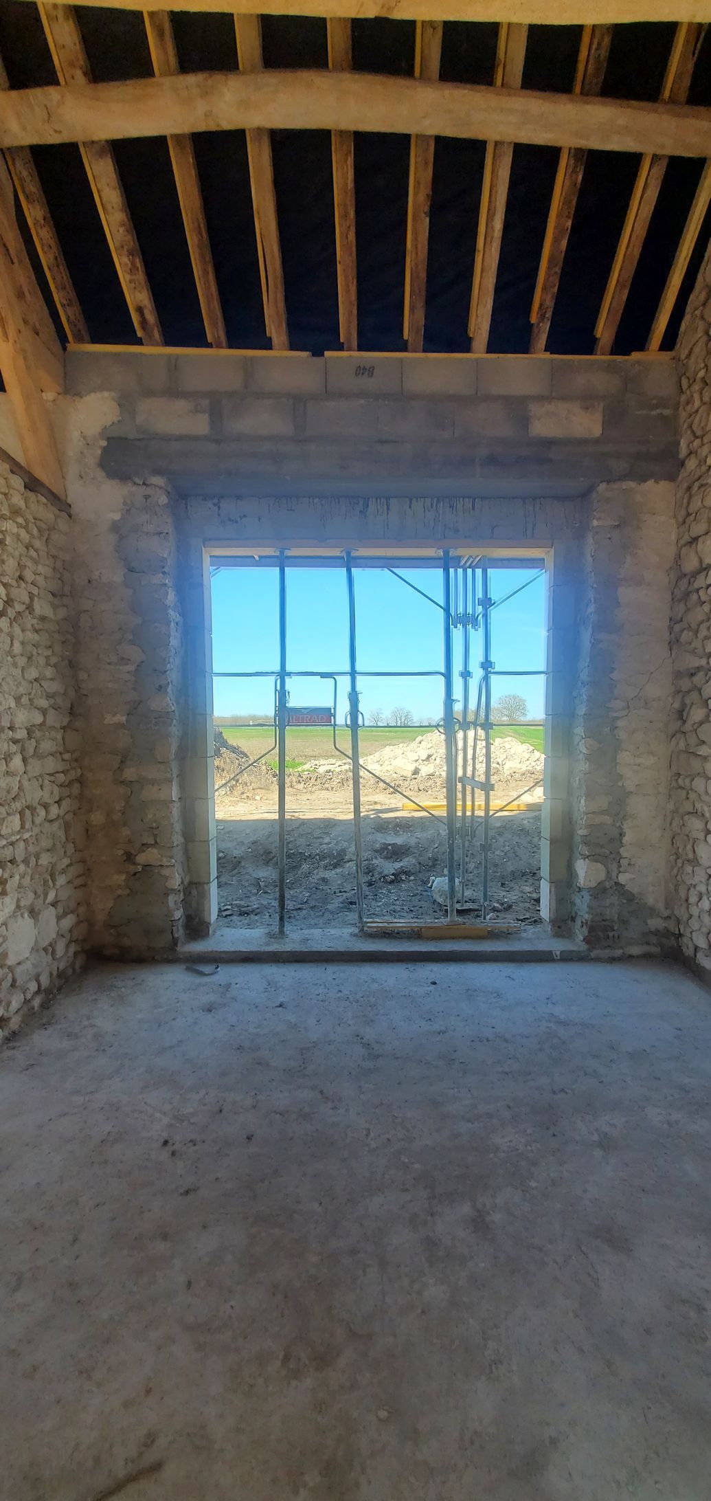 Création d'une grande ouverture.